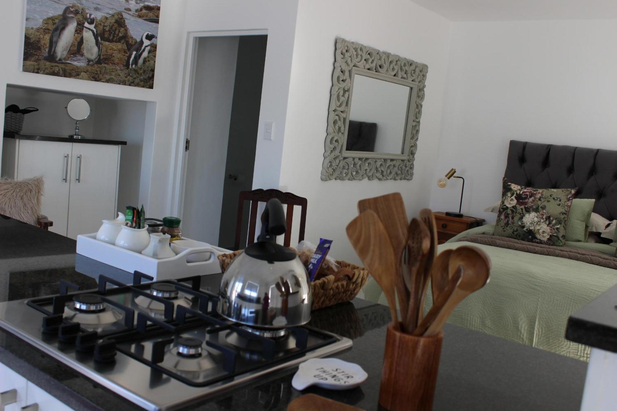 Nivenia Beach House Беттис-Бей Экстерьер фото